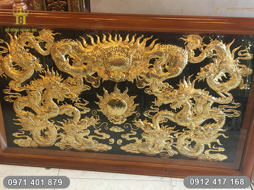 Treo tranh gi&uacute;p h&oacute;a giải tam s&aacute;t trong phong thủy